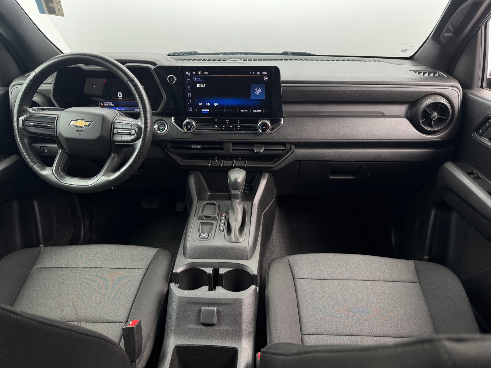 Thumbnail: 2023 Chevrolet Colorado - 3