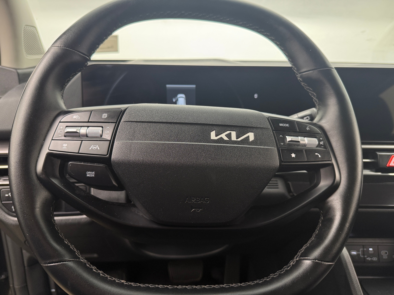 Thumbnail: 2026 Kia Sportage - 4
