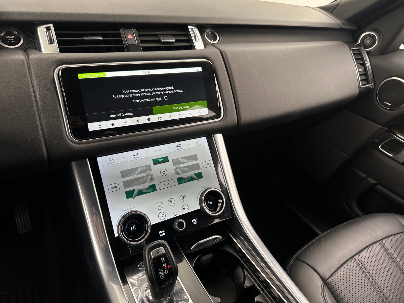 Thumbnail: 2020 Land Rover Range Rover Sport - 3