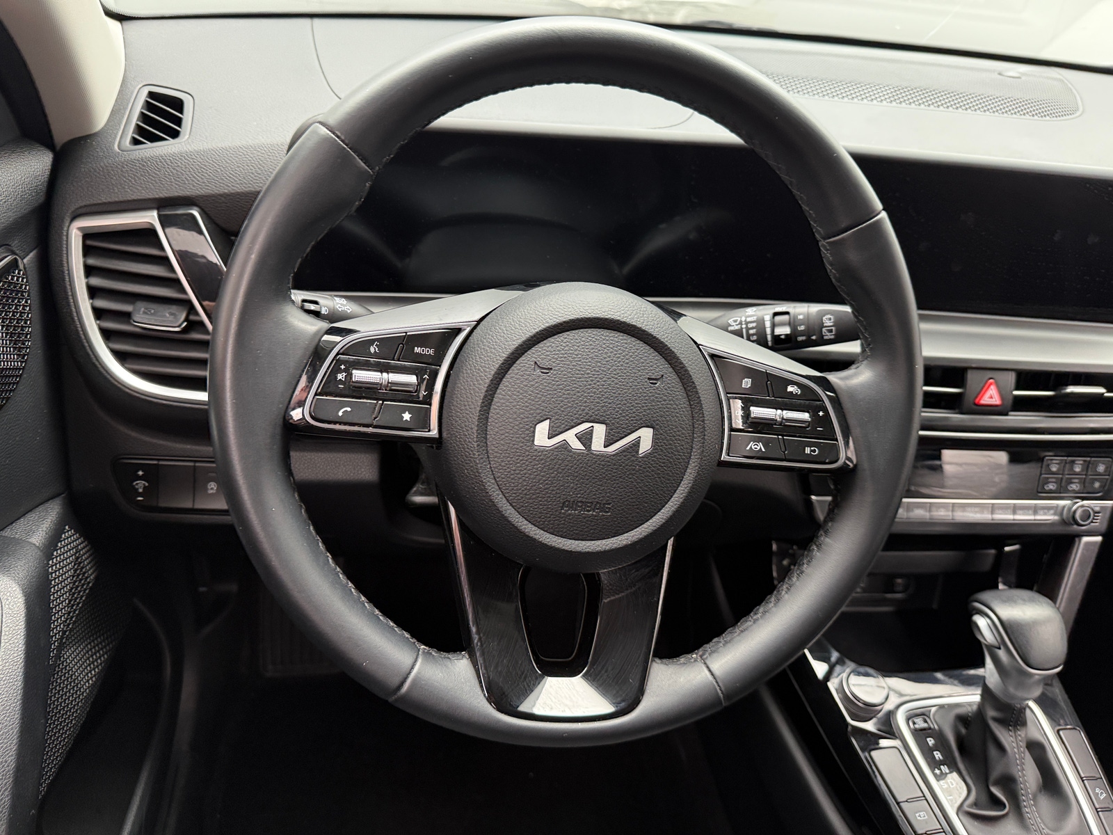 Thumbnail: 2025 Kia Seltos - 4