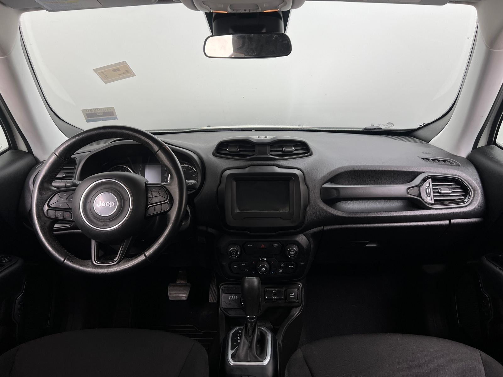 Thumbnail: 2018 Jeep Renegade - 3