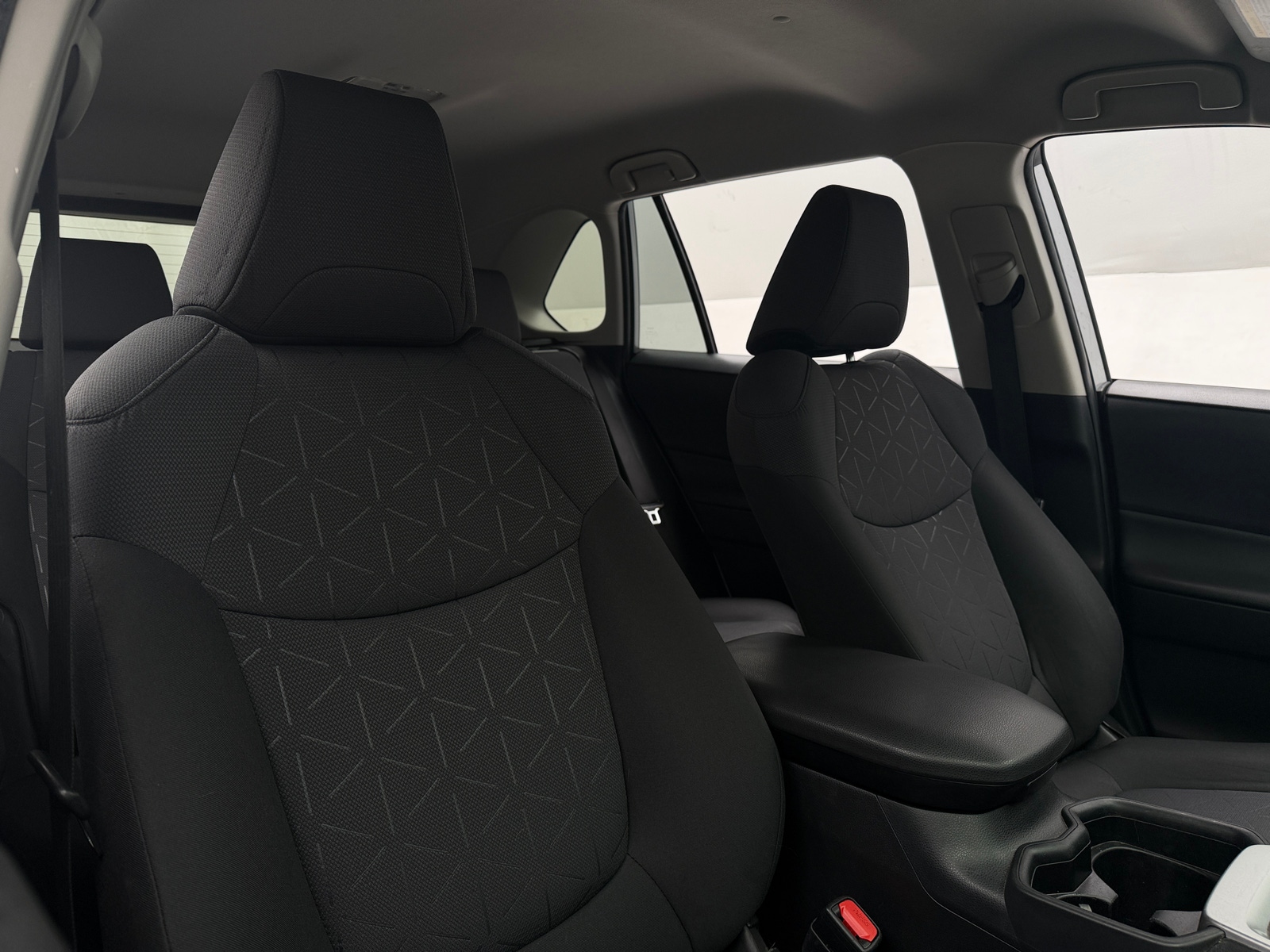 Thumbnail: 2021 Toyota RAV4 - 2