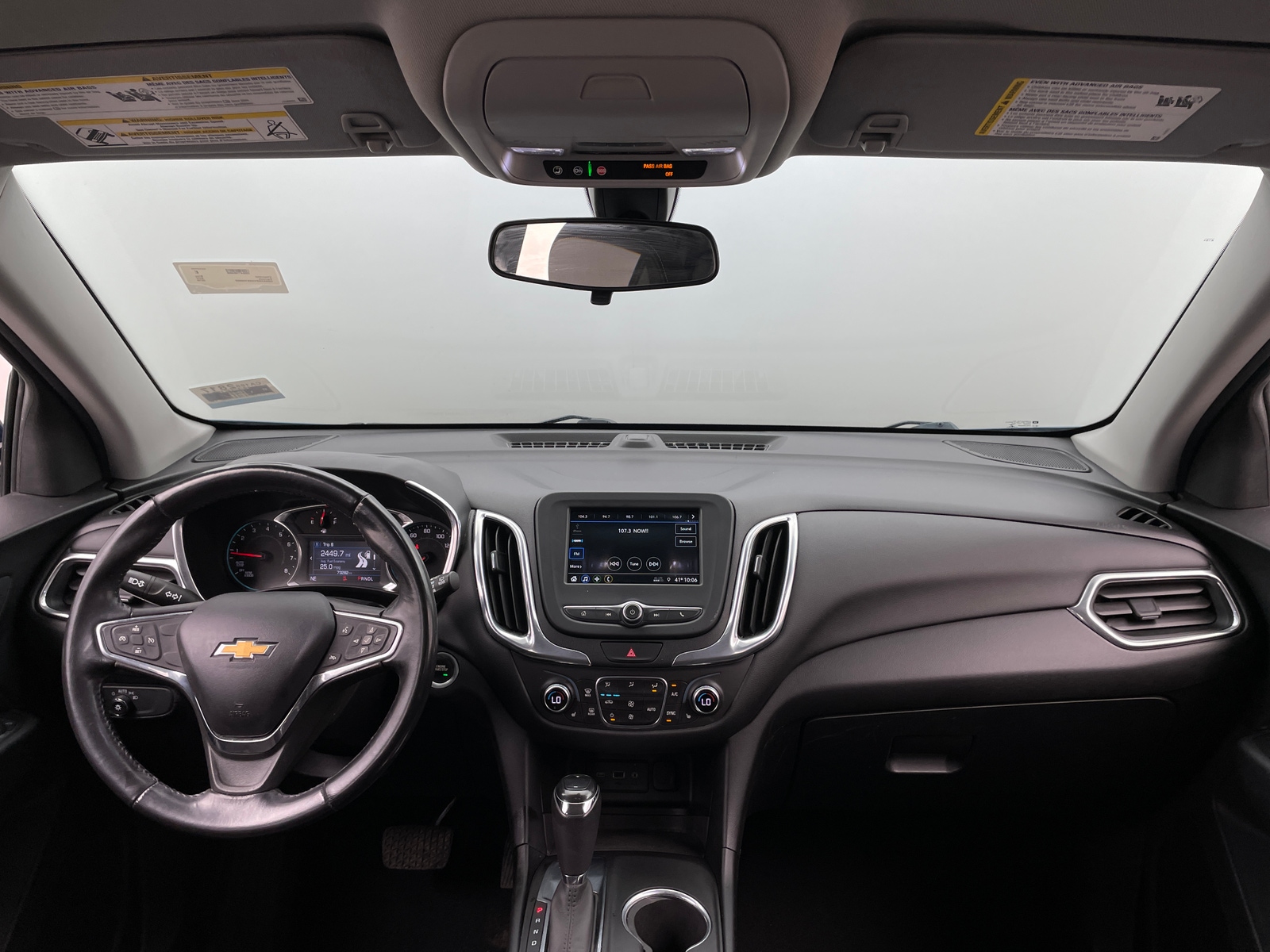 Thumbnail: 2019 Chevrolet Equinox - 3
