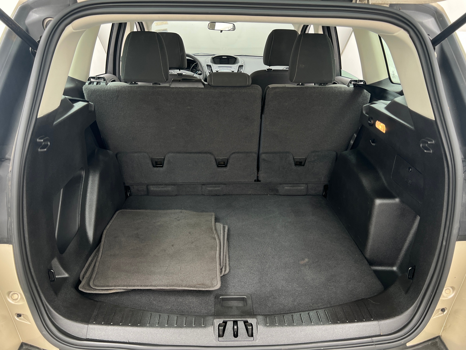 Thumbnail: 2017 Ford Escape - 7