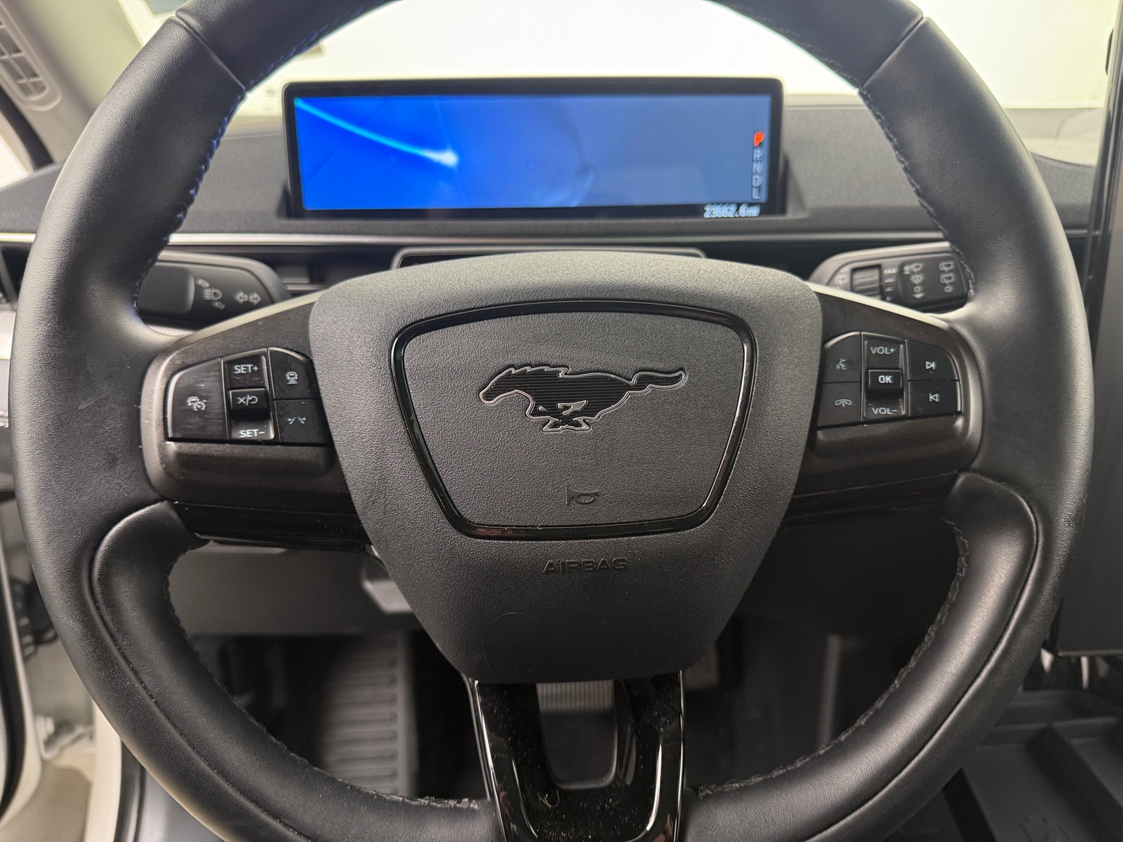 Thumbnail: 2022 Ford Mustang Mach-E - 4