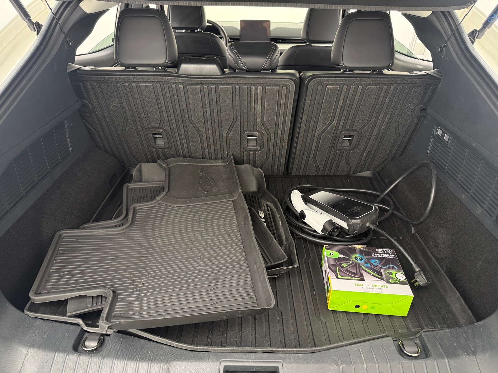 Thumbnail: 2022 Ford Mustang Mach-E - 6