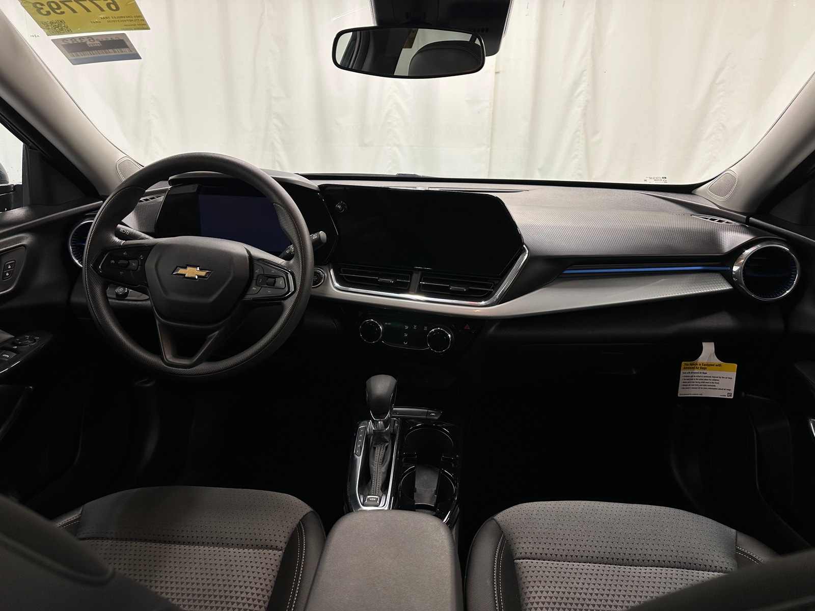 Thumbnail: 2025 Chevrolet Trax - 3