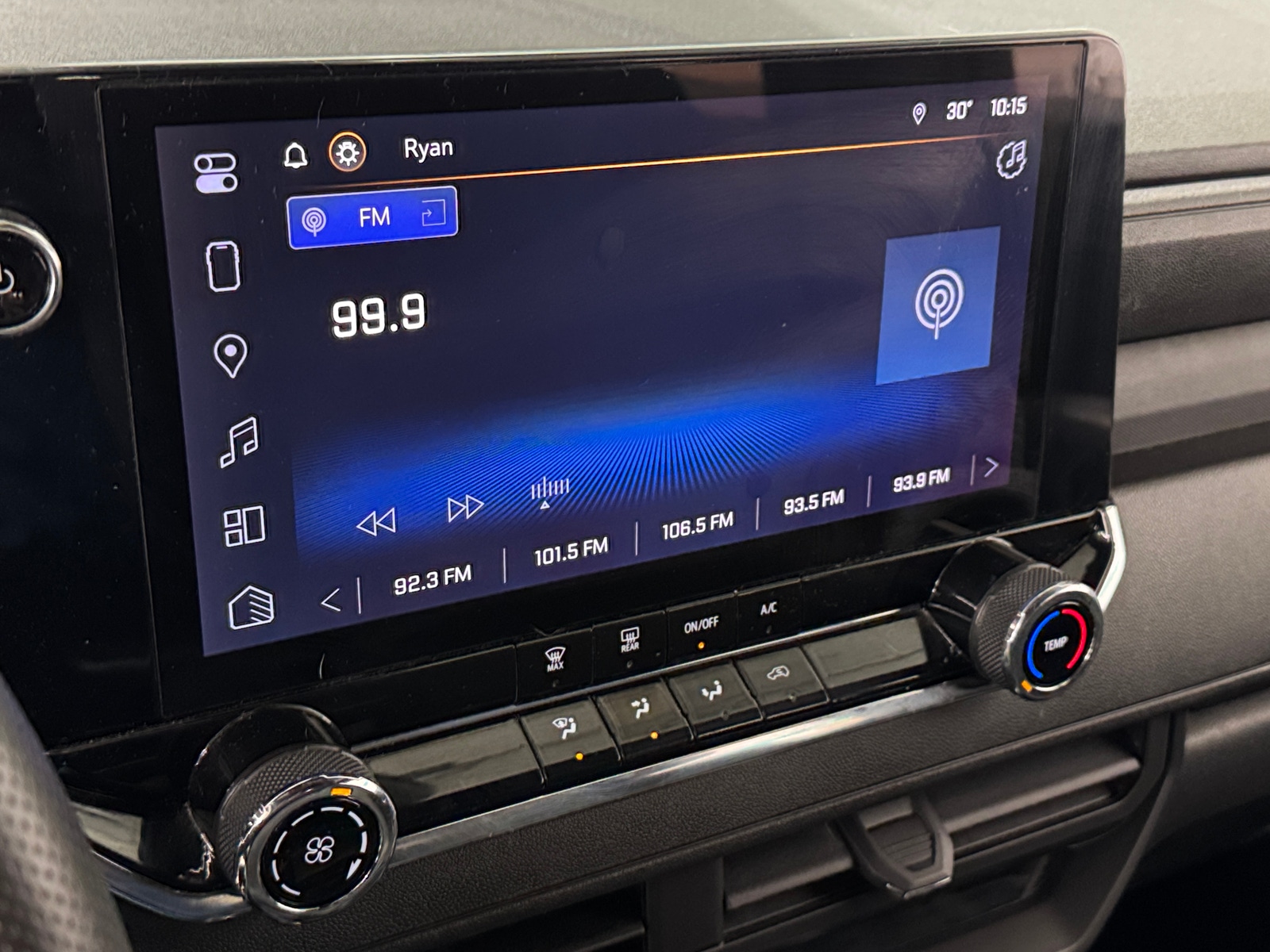 Thumbnail: 2023 Chevrolet Colorado - 4