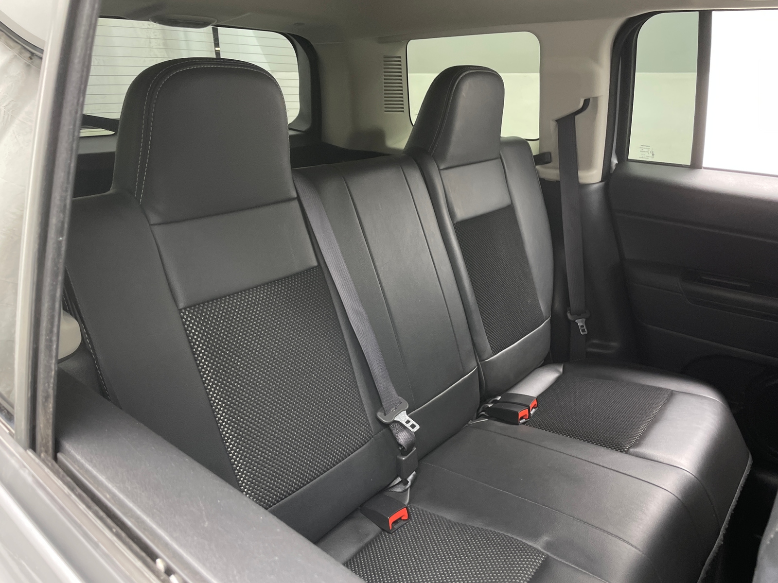 Thumbnail: 2017 Jeep Patriot - 6