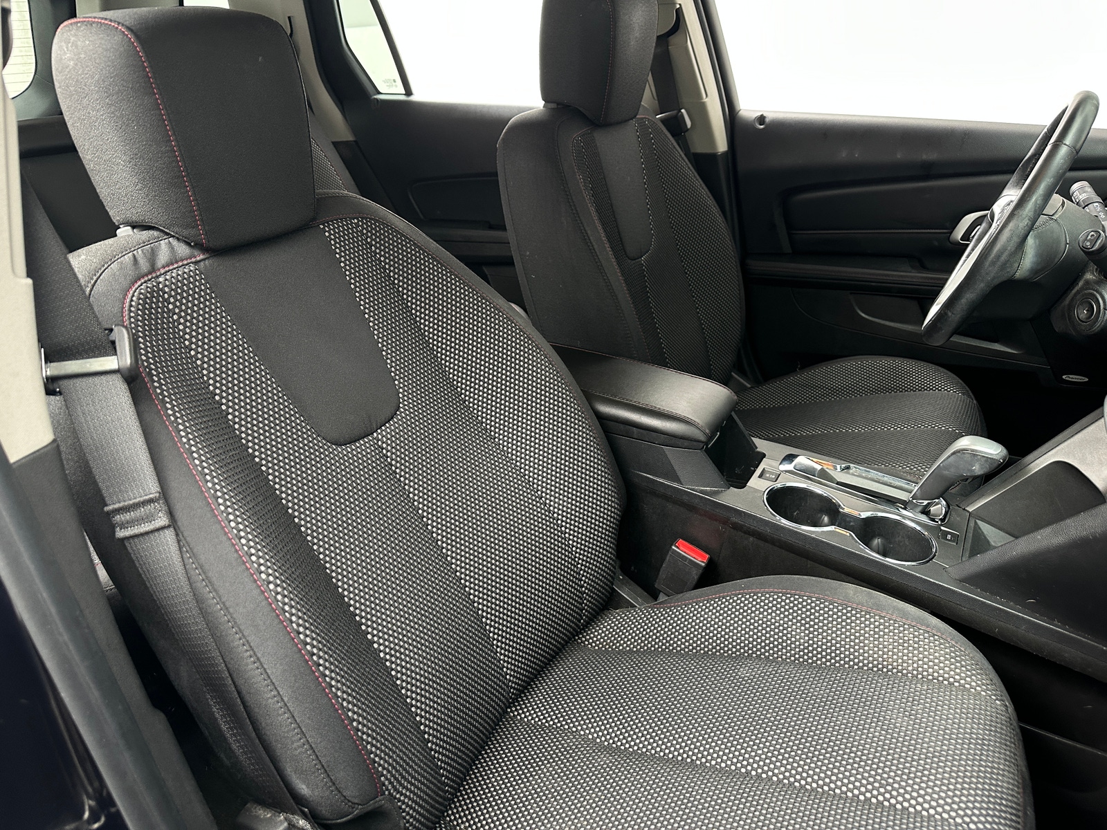 Thumbnail: 2015 GMC Terrain - 2