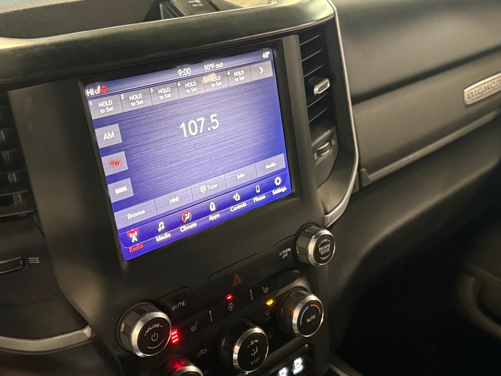 Thumbnail: 2019 RAM 1500 - 4