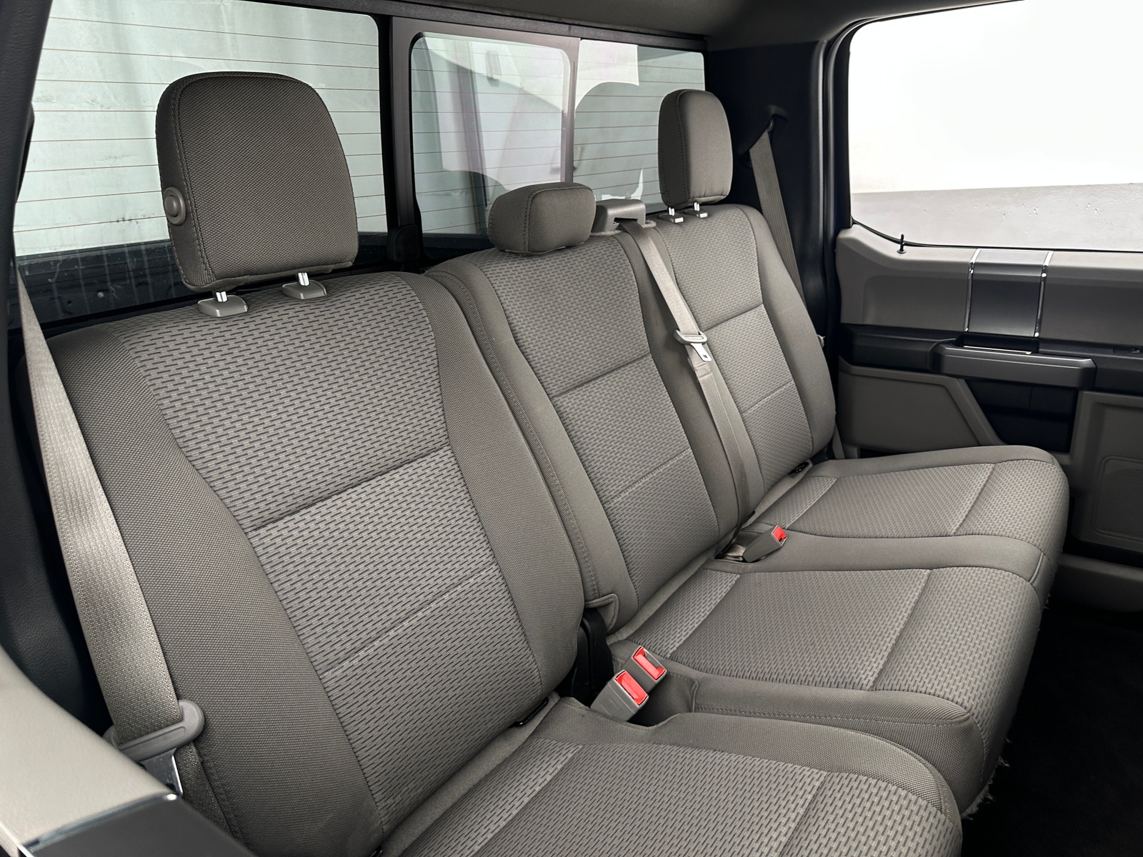 Thumbnail: 2019 Ford Econoline - 6