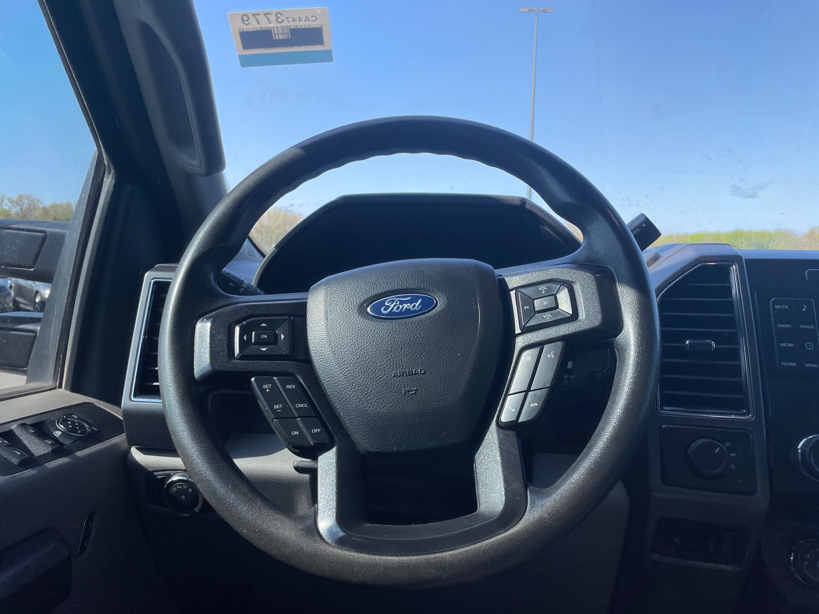 Thumbnail: 2019 Ford Econoline - 5