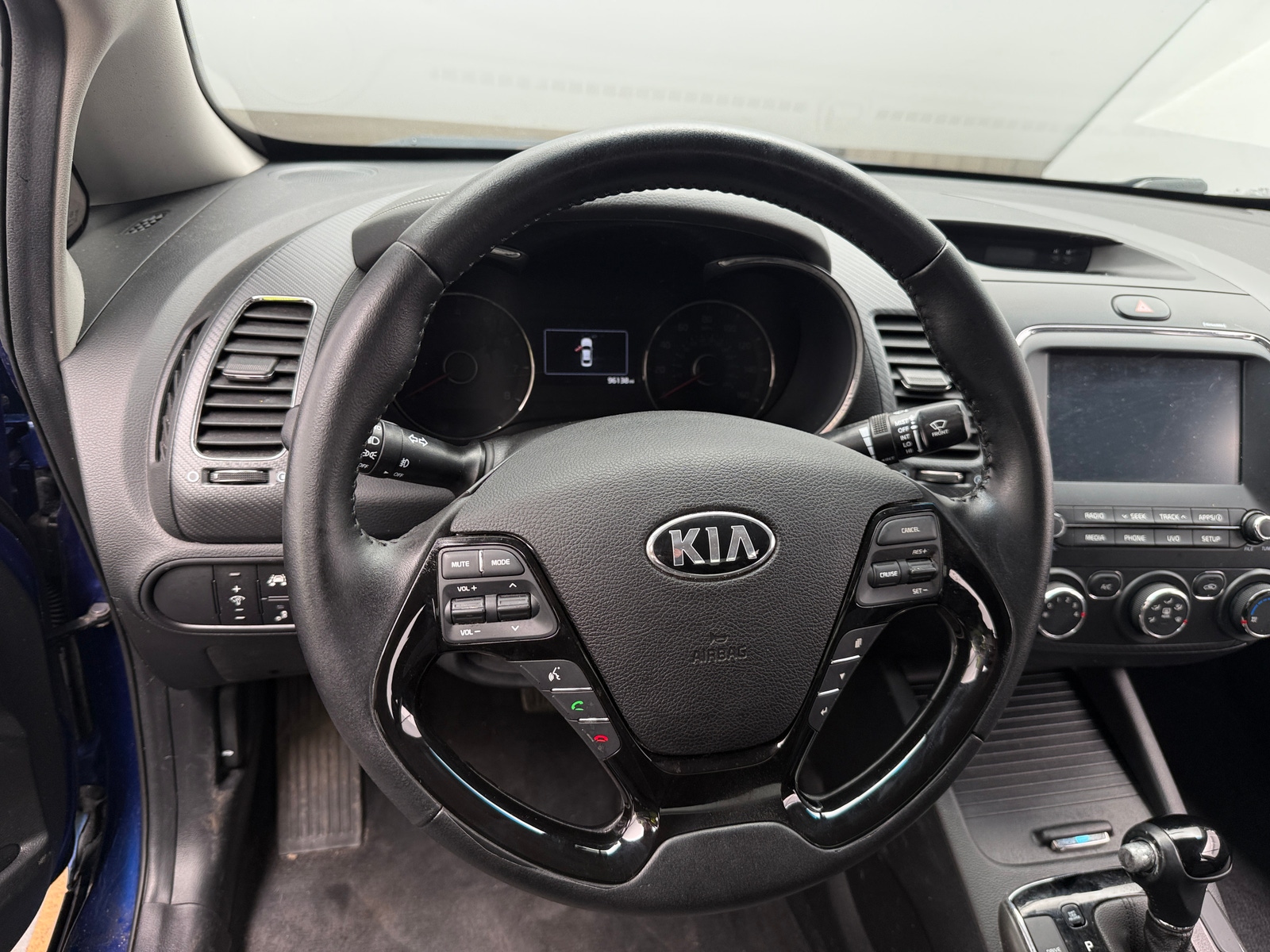 Thumbnail: 2017 Kia Forte - 5