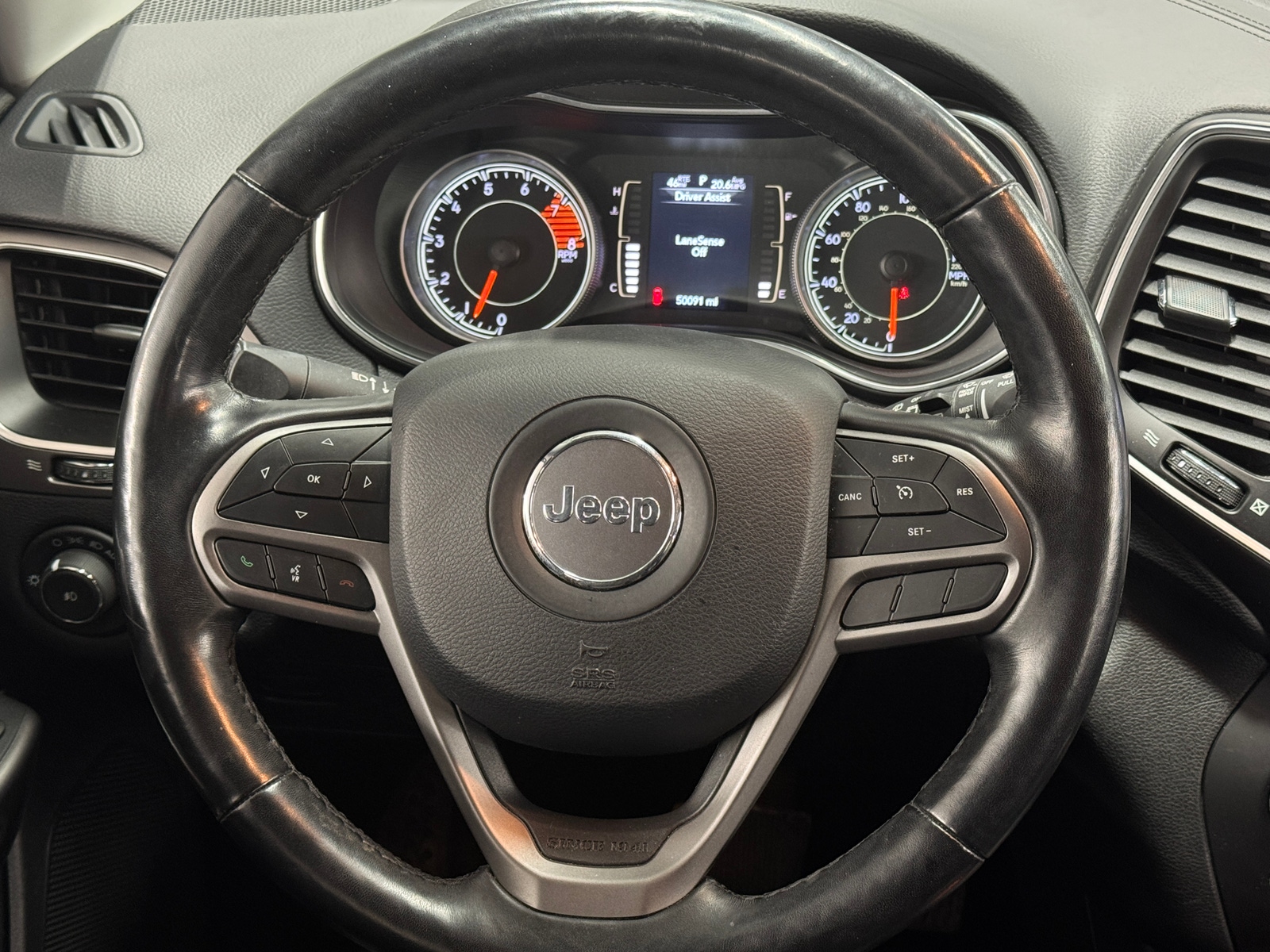 Thumbnail: 2021 Jeep Cherokee - 4