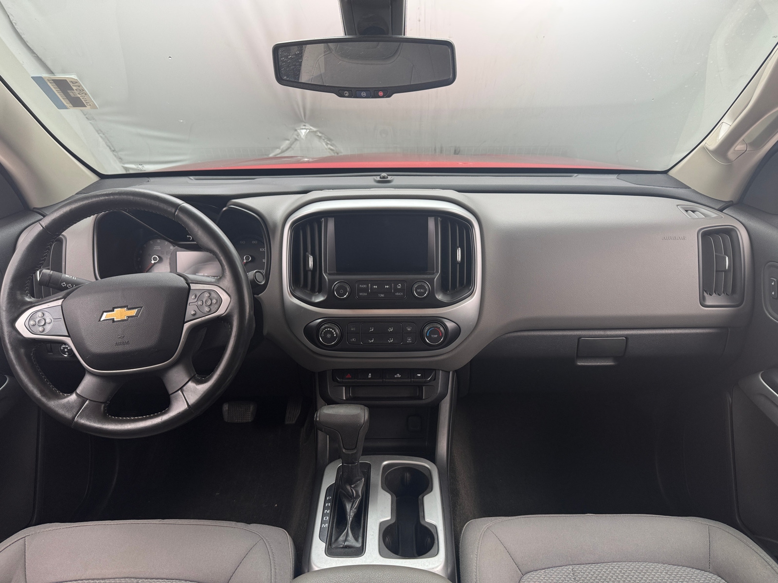 Thumbnail: 2016 Chevrolet Colorado - 3