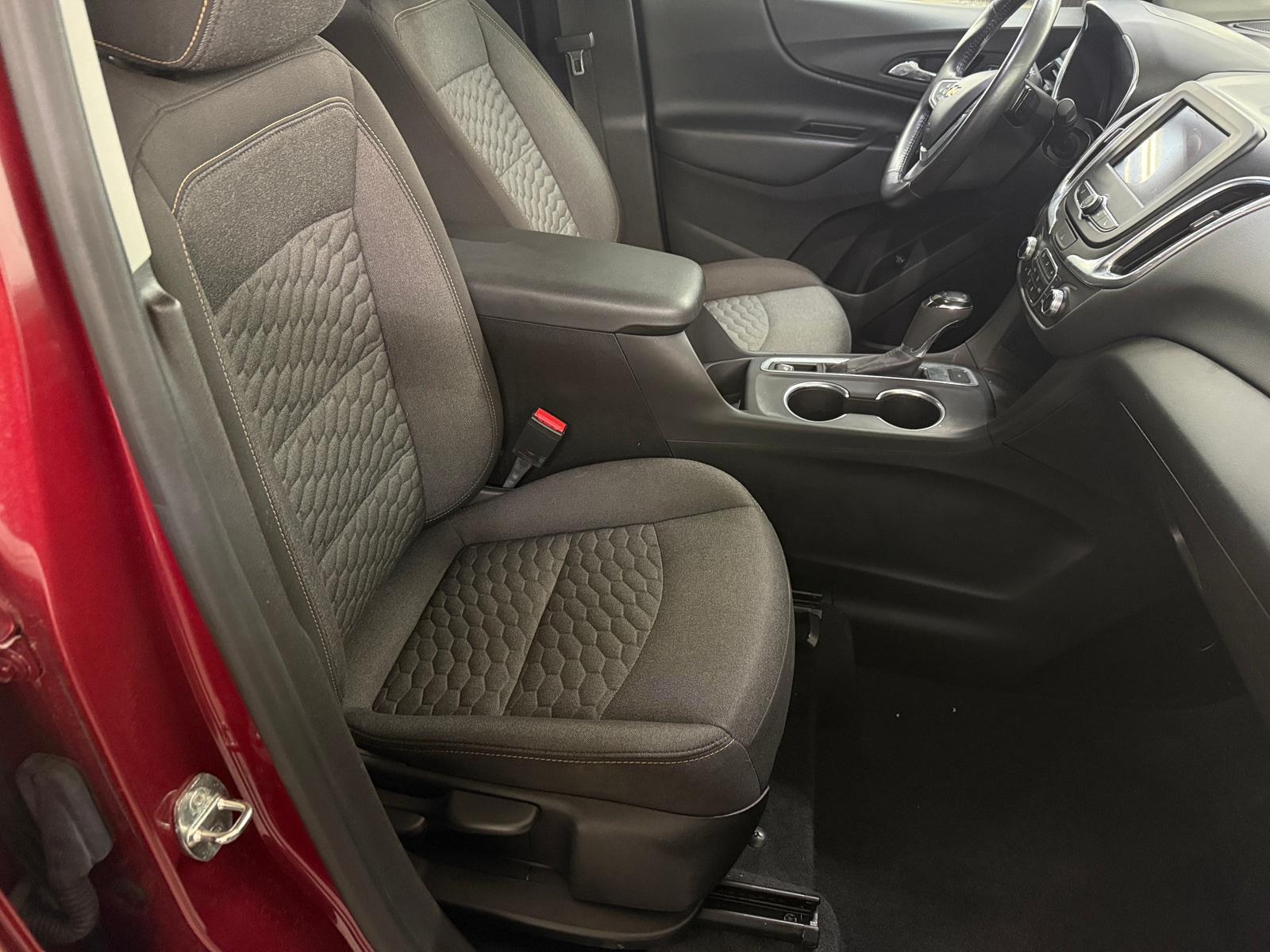 Thumbnail: 2021 Chevrolet Equinox - 2