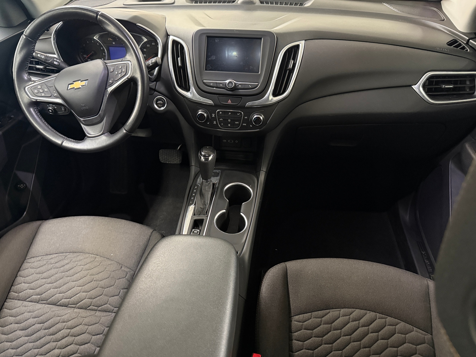 Thumbnail: 2021 Chevrolet Equinox - 3
