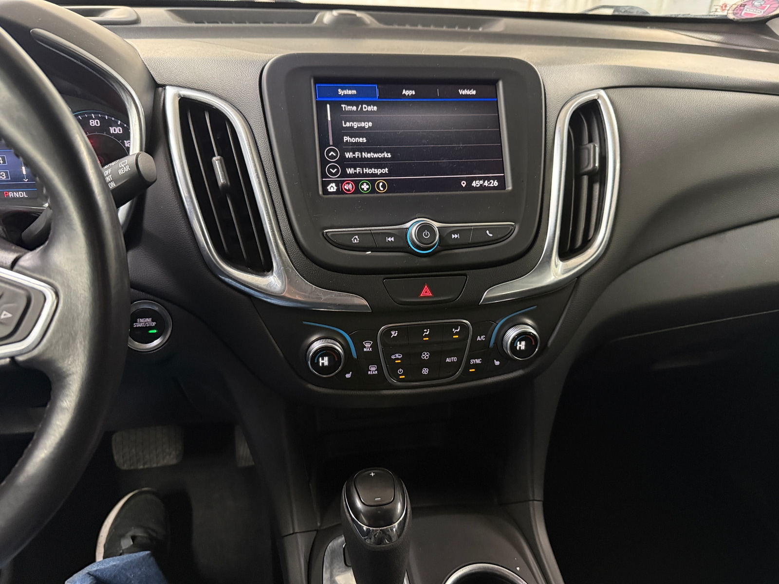 Thumbnail: 2021 Chevrolet Equinox - 4
