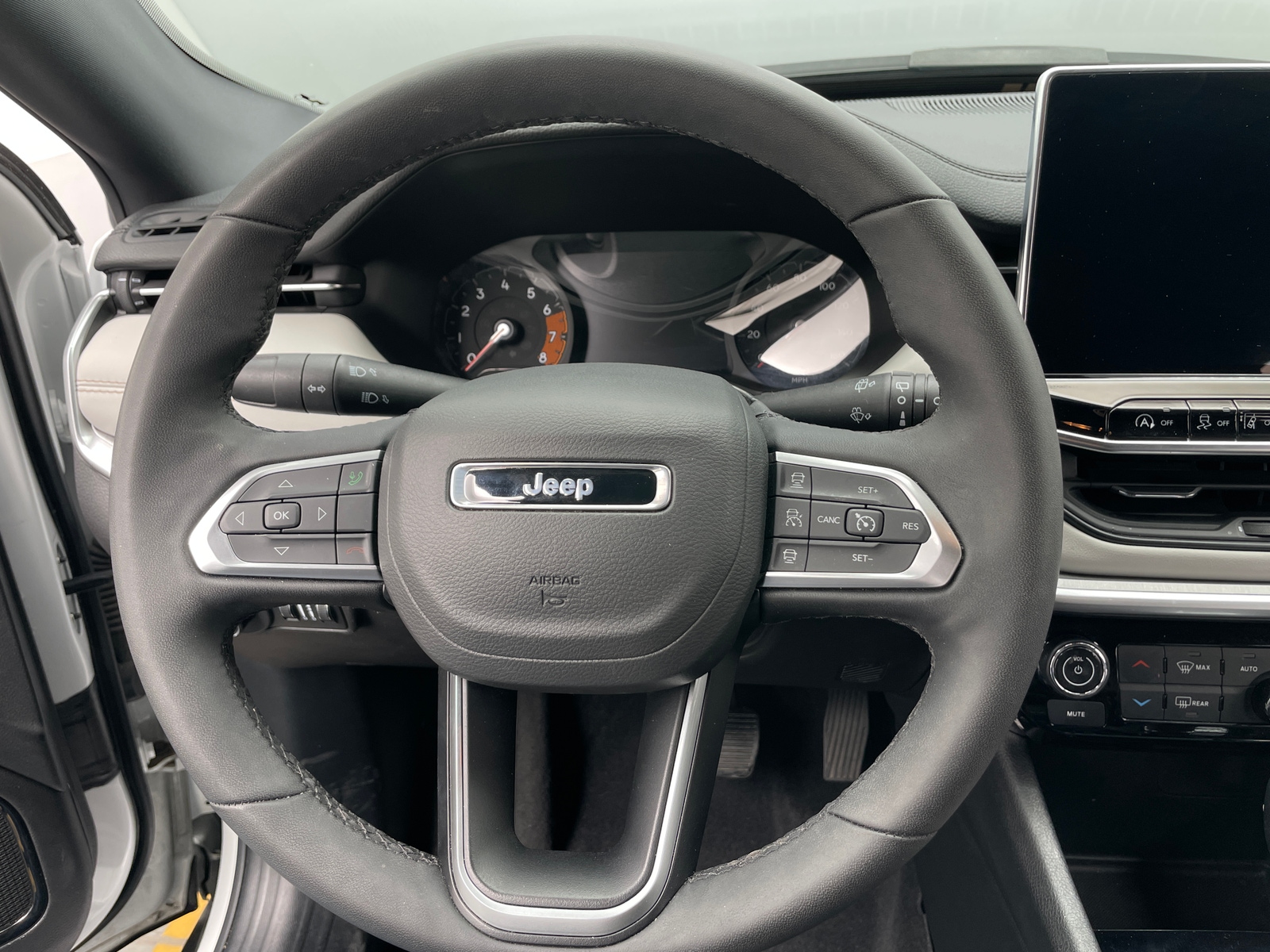 Thumbnail: 2025 Jeep Compass - 4