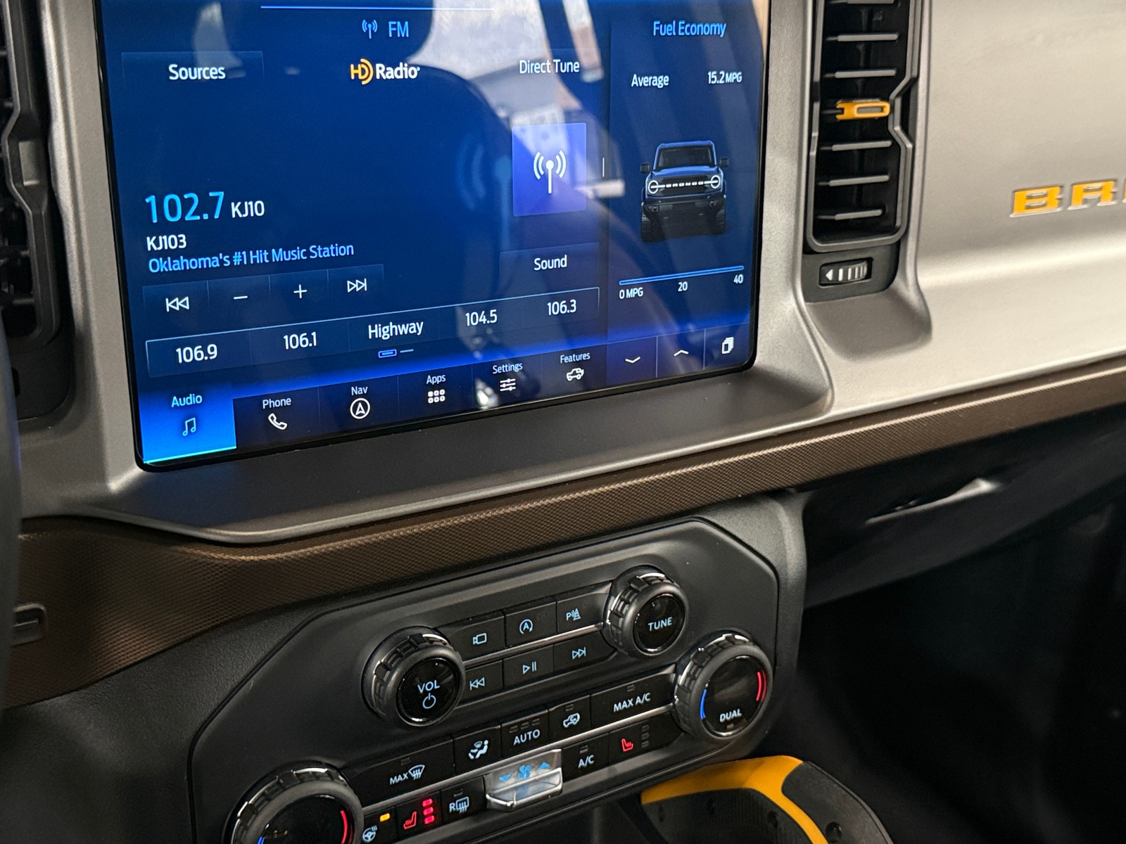 Thumbnail: 2023 Ford Bronco - 3