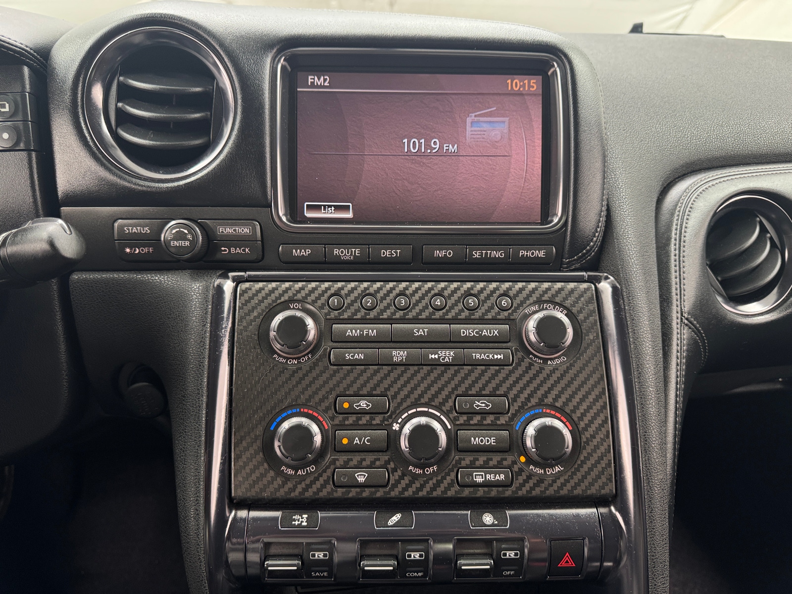 Thumbnail: 2012 Nissan GT-R - 3