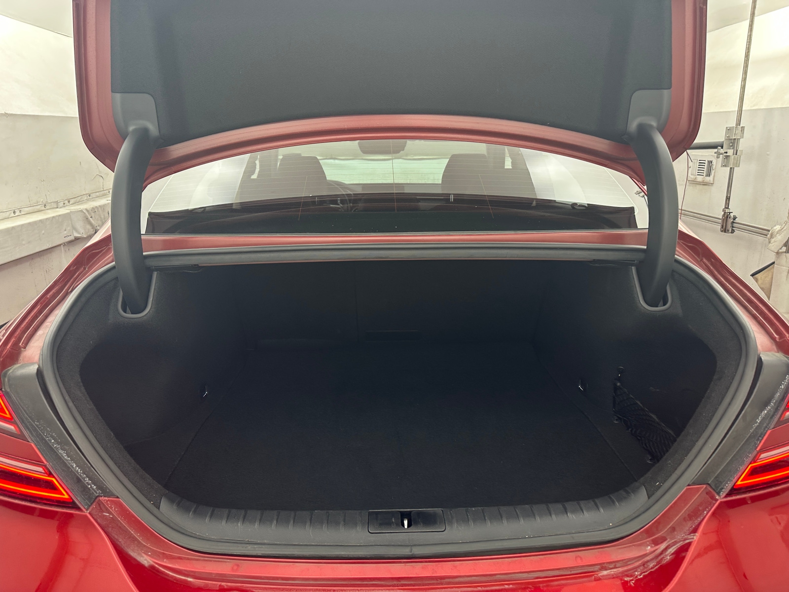 Thumbnail: 2023 Genesis G70 - 6