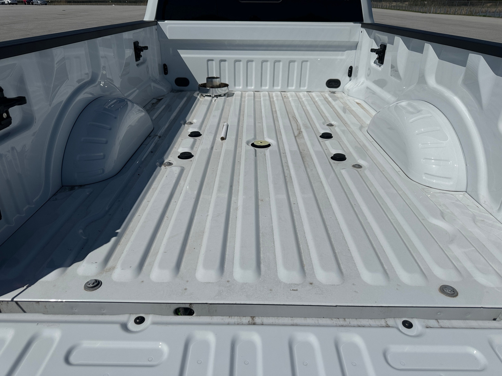 Thumbnail: 2022 Ford Econoline - 7
