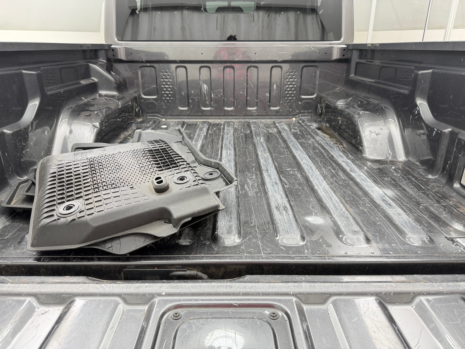 Thumbnail: 2021 Jeep Gladiator - 6