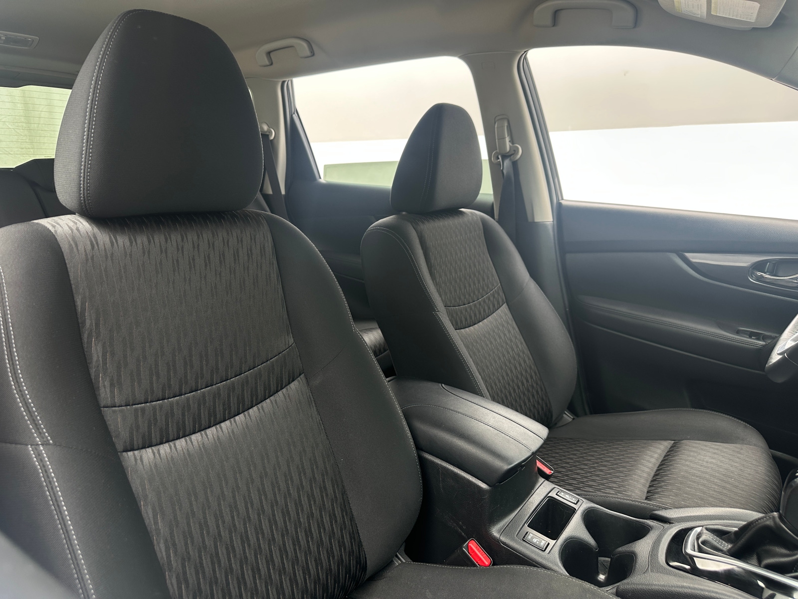 Thumbnail: 2018 Nissan Rogue - 2