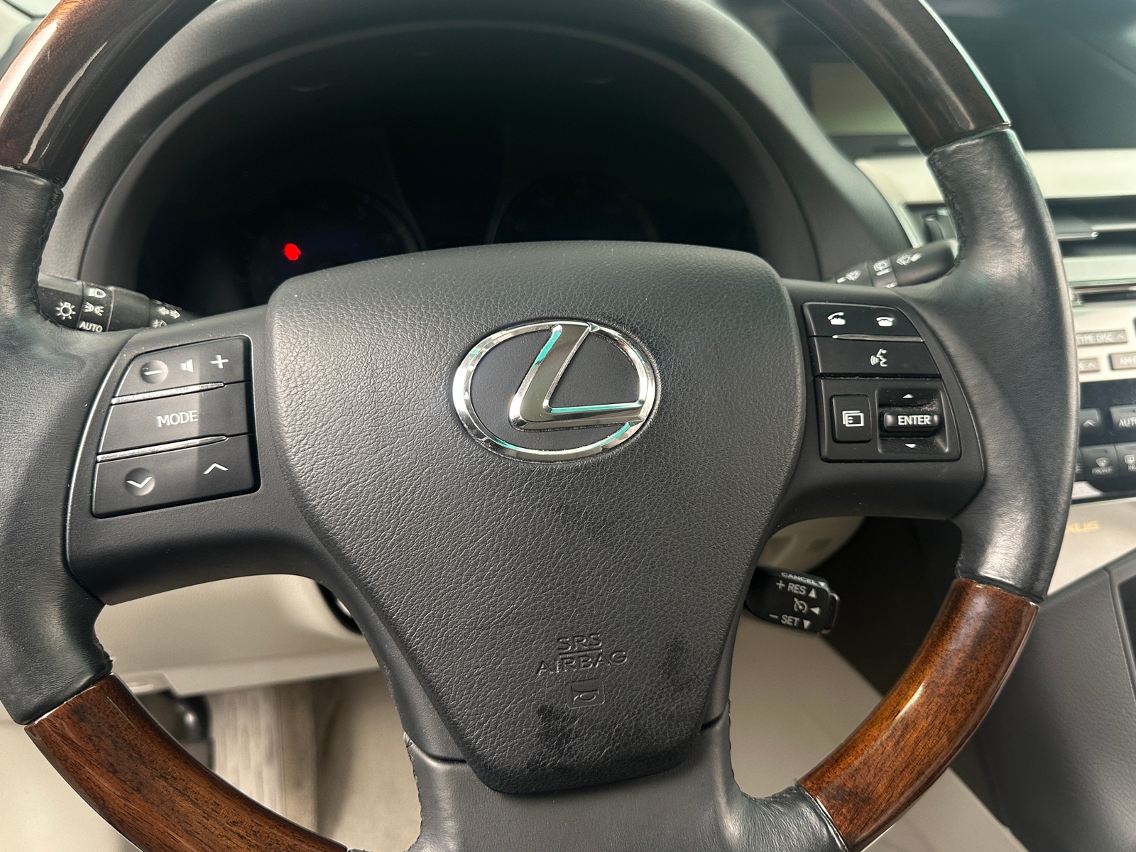 Thumbnail: 2010 Lexus RX - 5