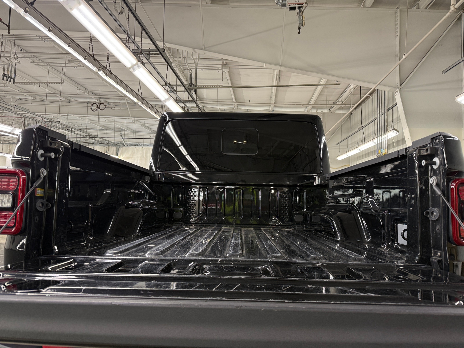Thumbnail: 2020 Jeep Gladiator - 6