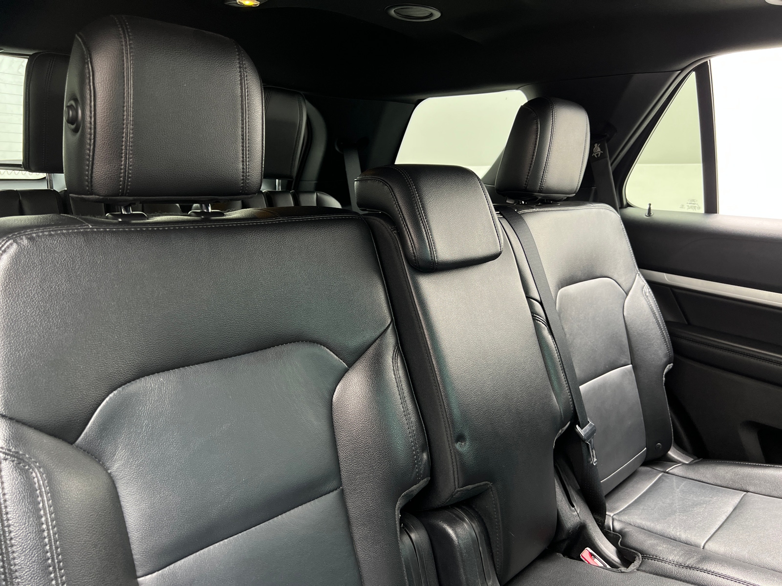 Thumbnail: 2016 Ford Explorer - 6