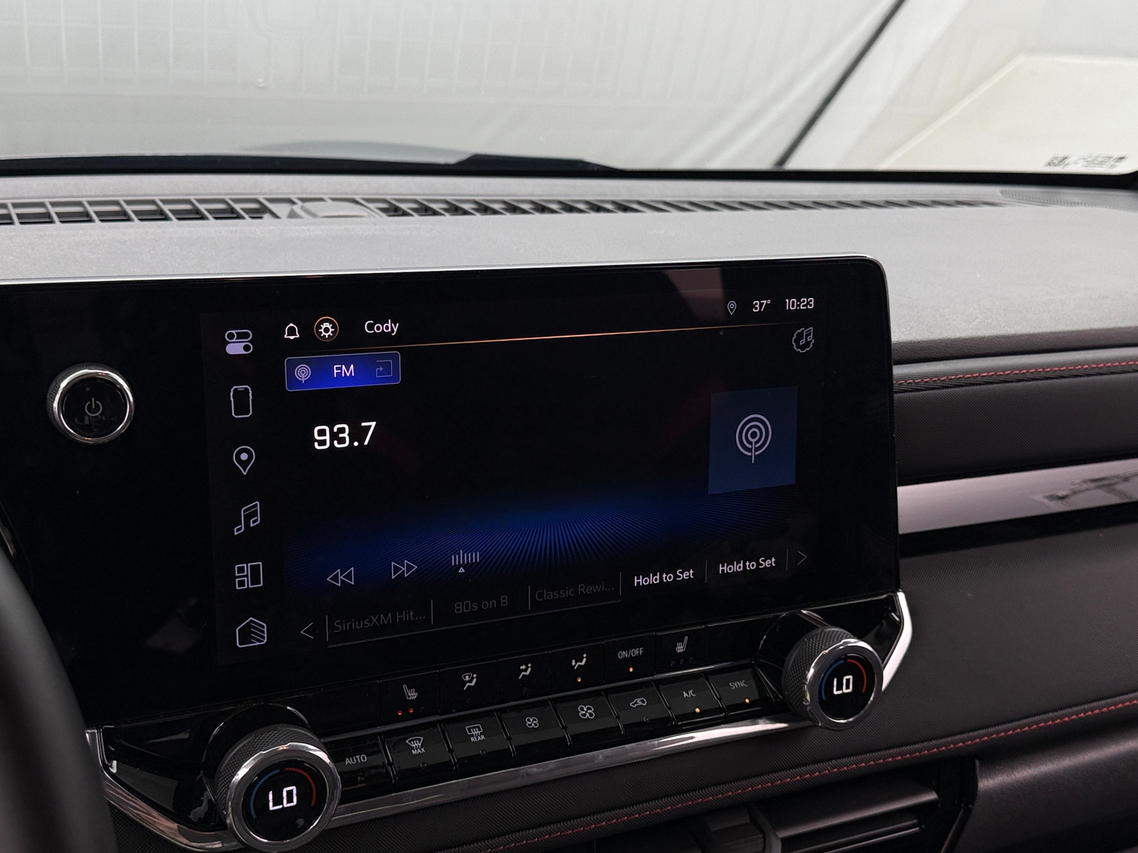 Thumbnail: 2024 Chevrolet Colorado - 4