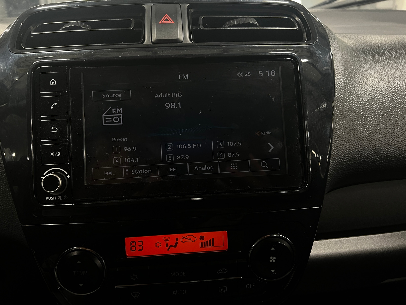 Thumbnail: 2024 Mitsubishi Mirage G4 - 4