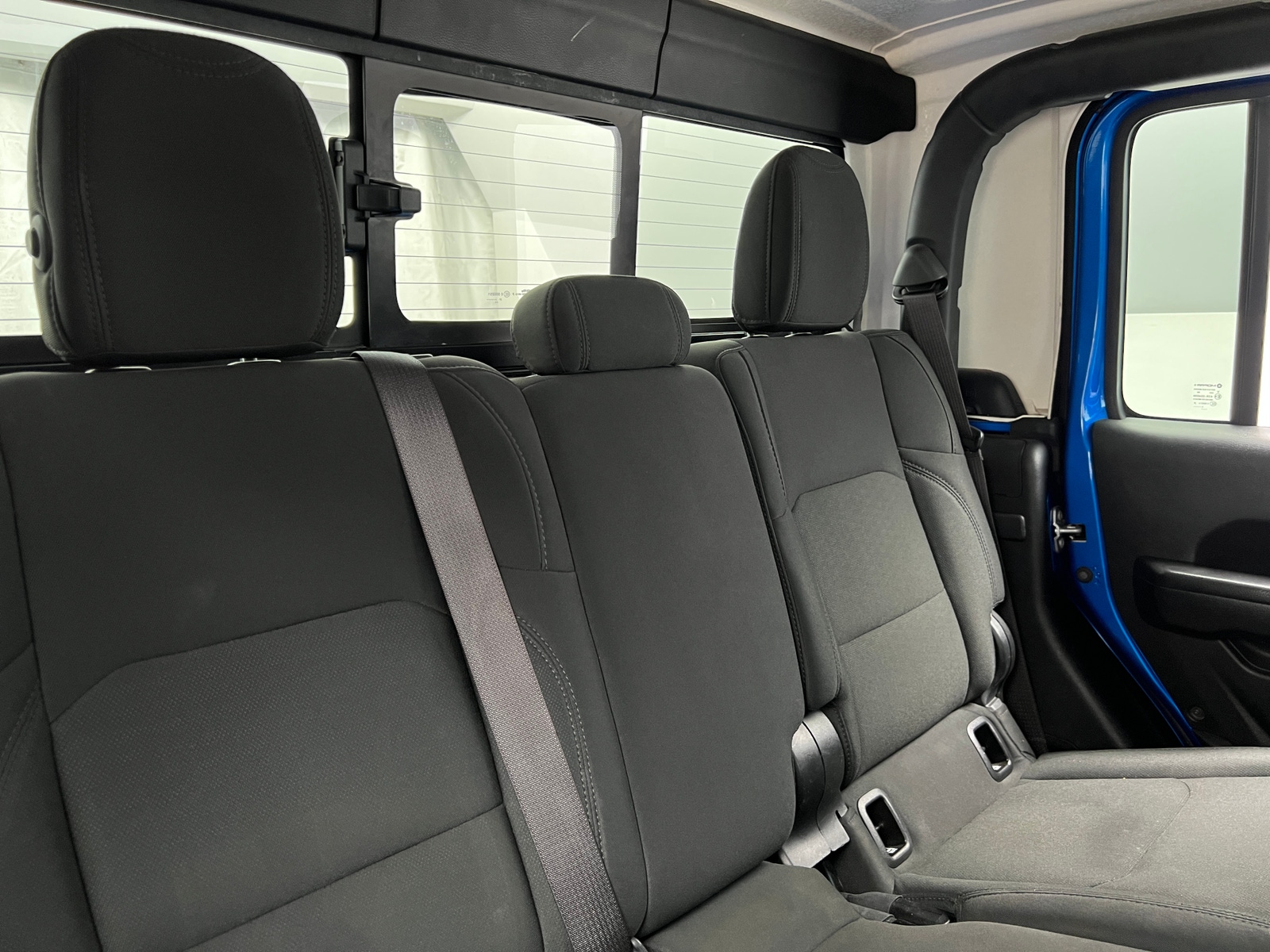 Thumbnail: 2021 Jeep Gladiator - 6