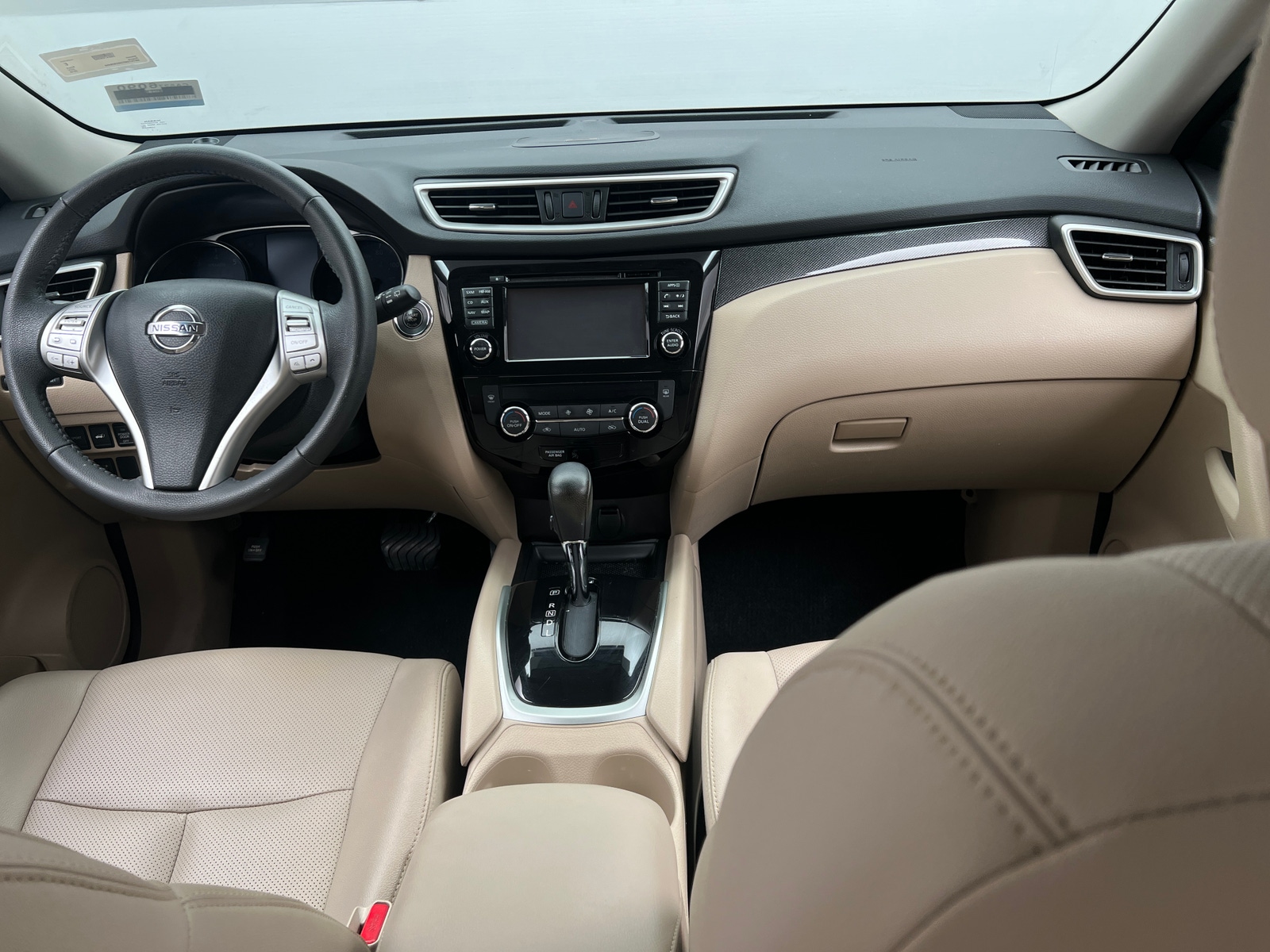 Thumbnail: 2016 Nissan Rogue - 2