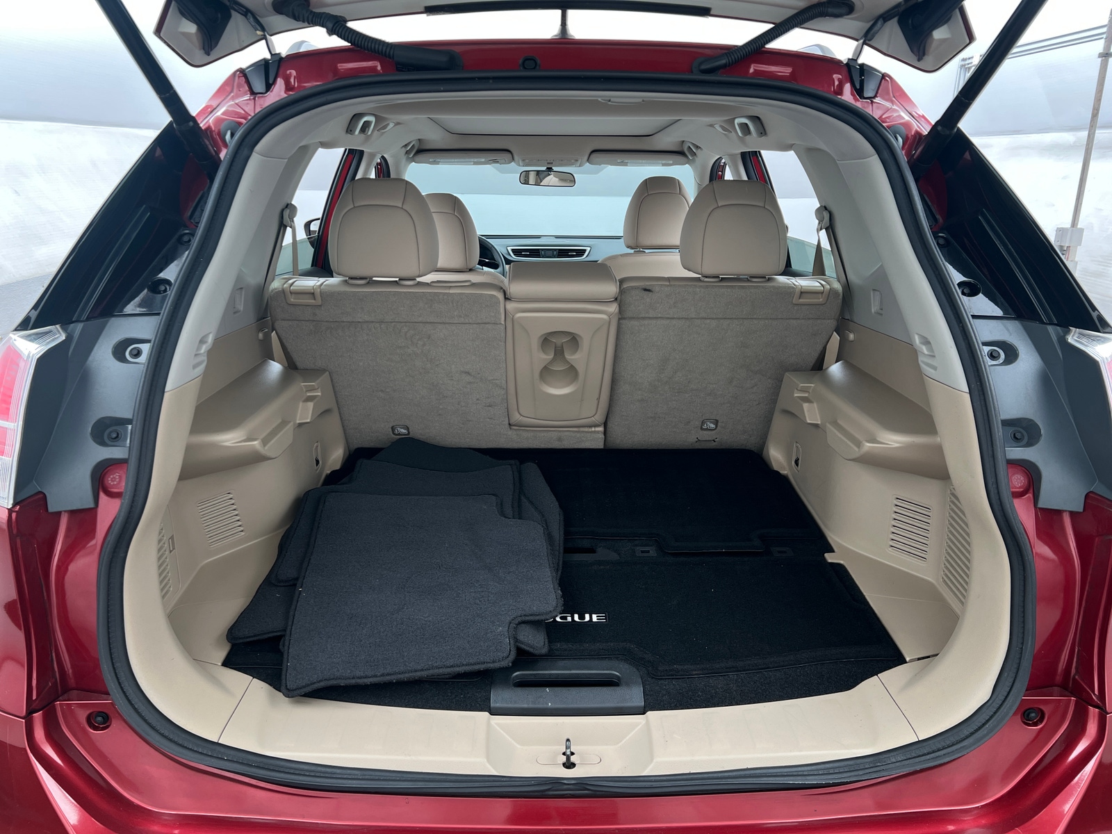 Thumbnail: 2016 Nissan Rogue - 6