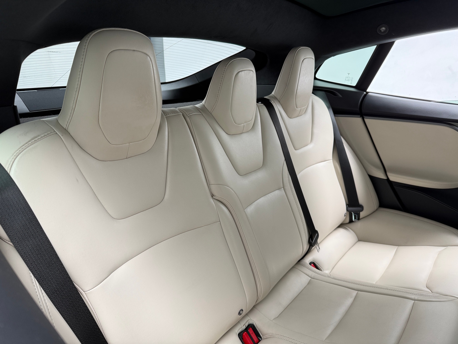 Thumbnail: 2020 Tesla Model S - 5