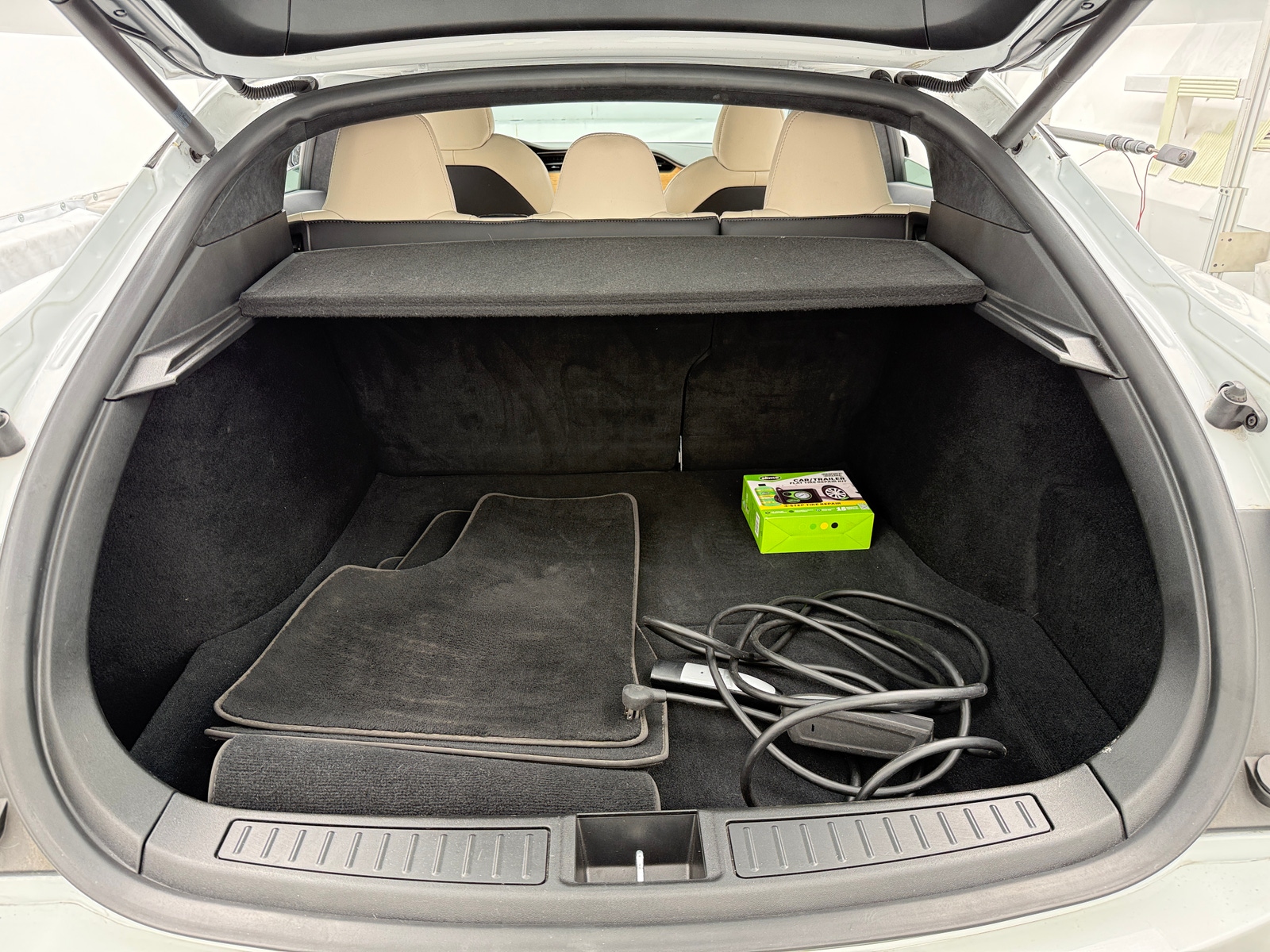 Thumbnail: 2020 Tesla Model S - 6