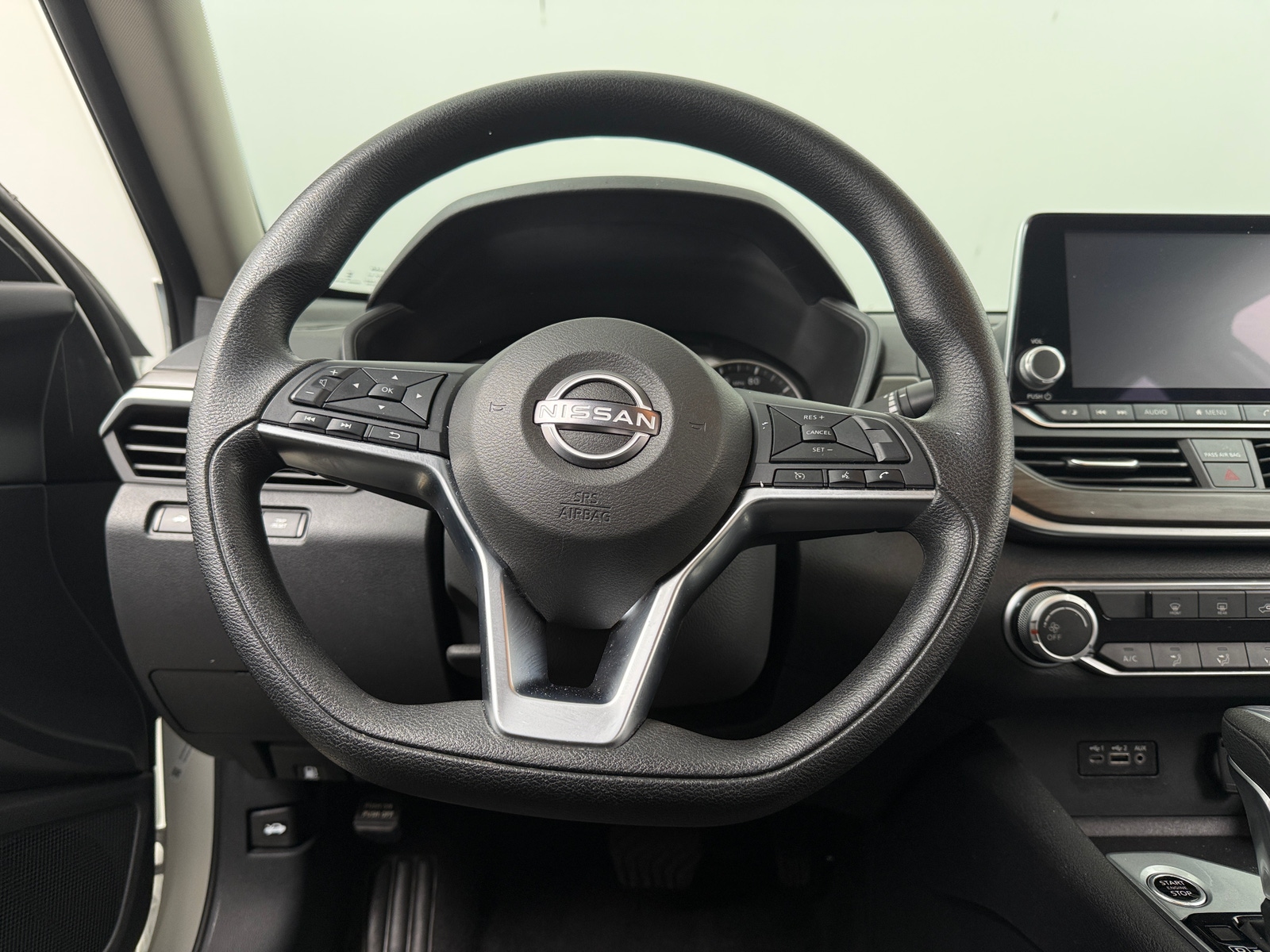 Thumbnail: 2025 Nissan Altima - 5