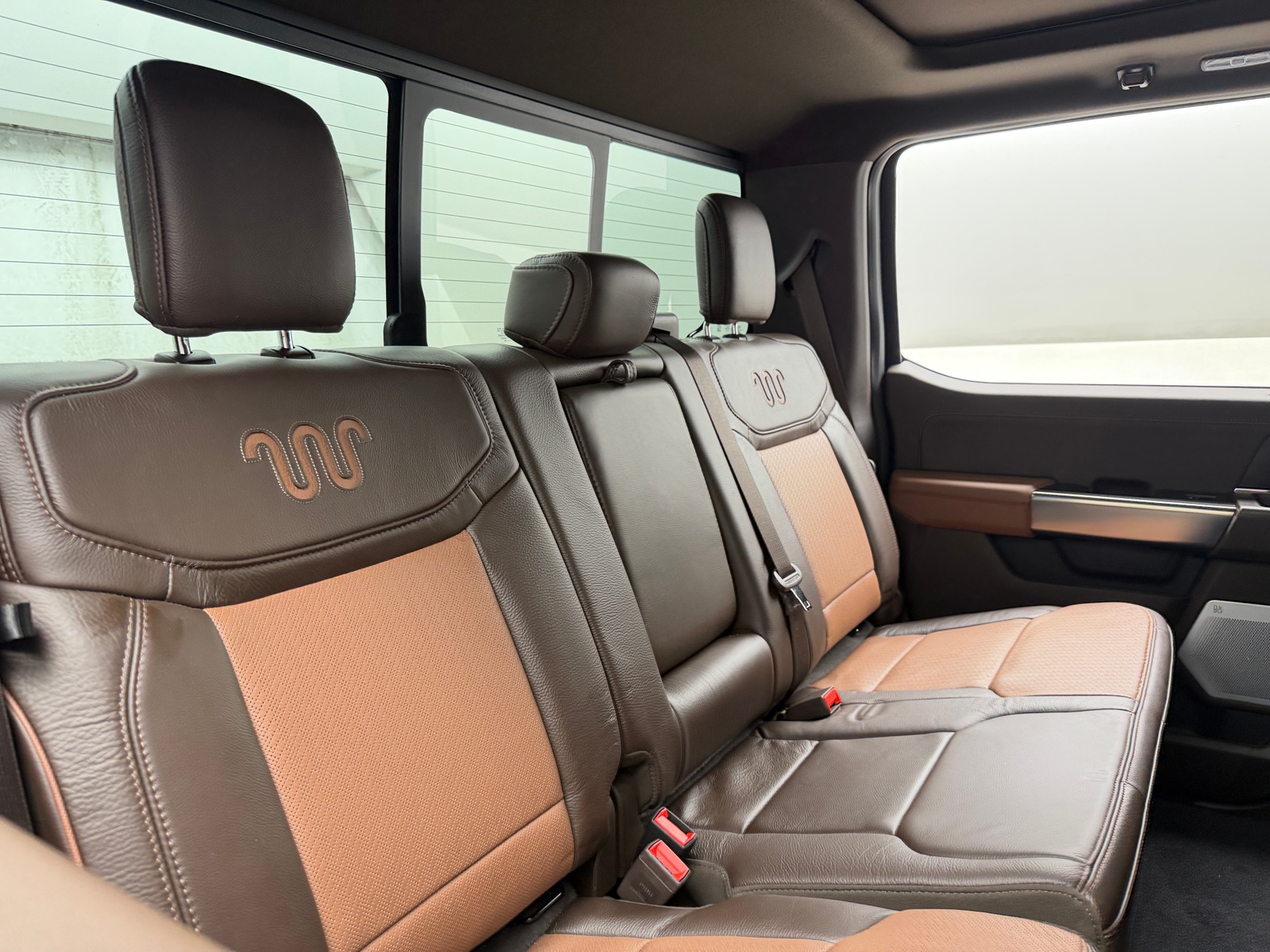 Thumbnail: 2025 Ford Econoline - 5