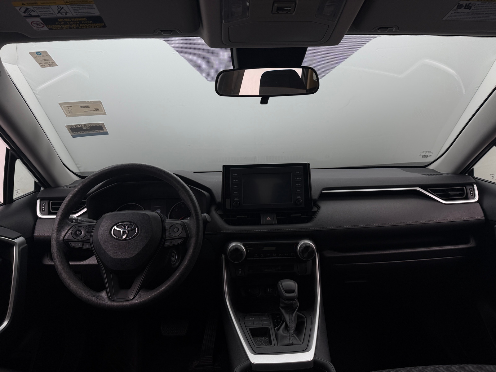 Thumbnail: 2019 Toyota RAV4 - 3