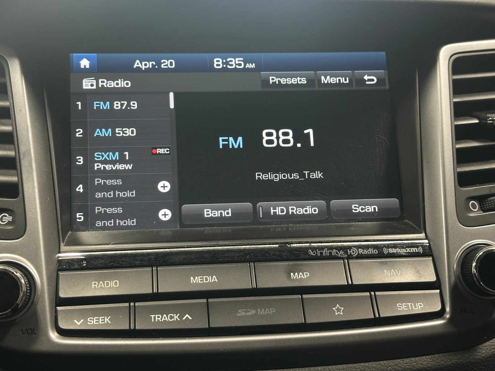 Thumbnail: 2018 Hyundai Tucson - 3