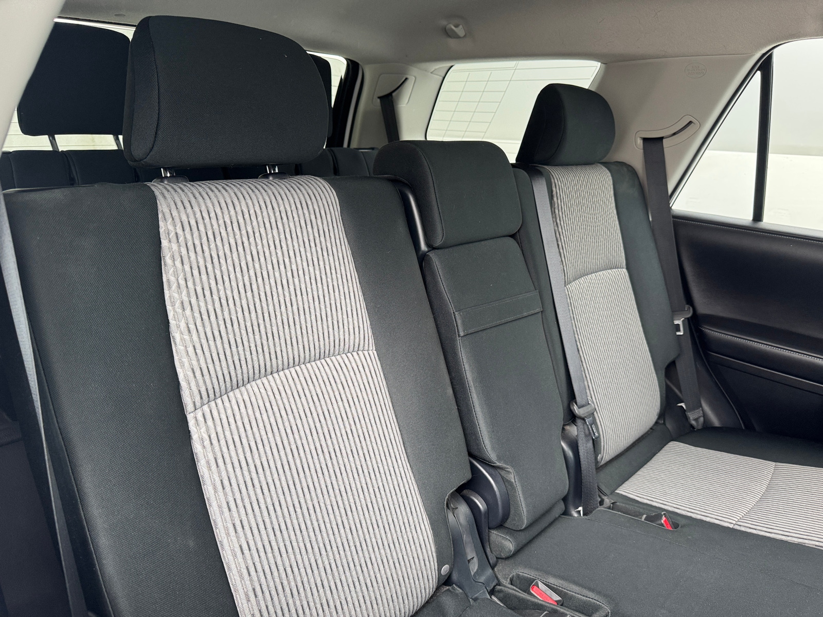 Thumbnail: 2016 Toyota 4Runner - 6