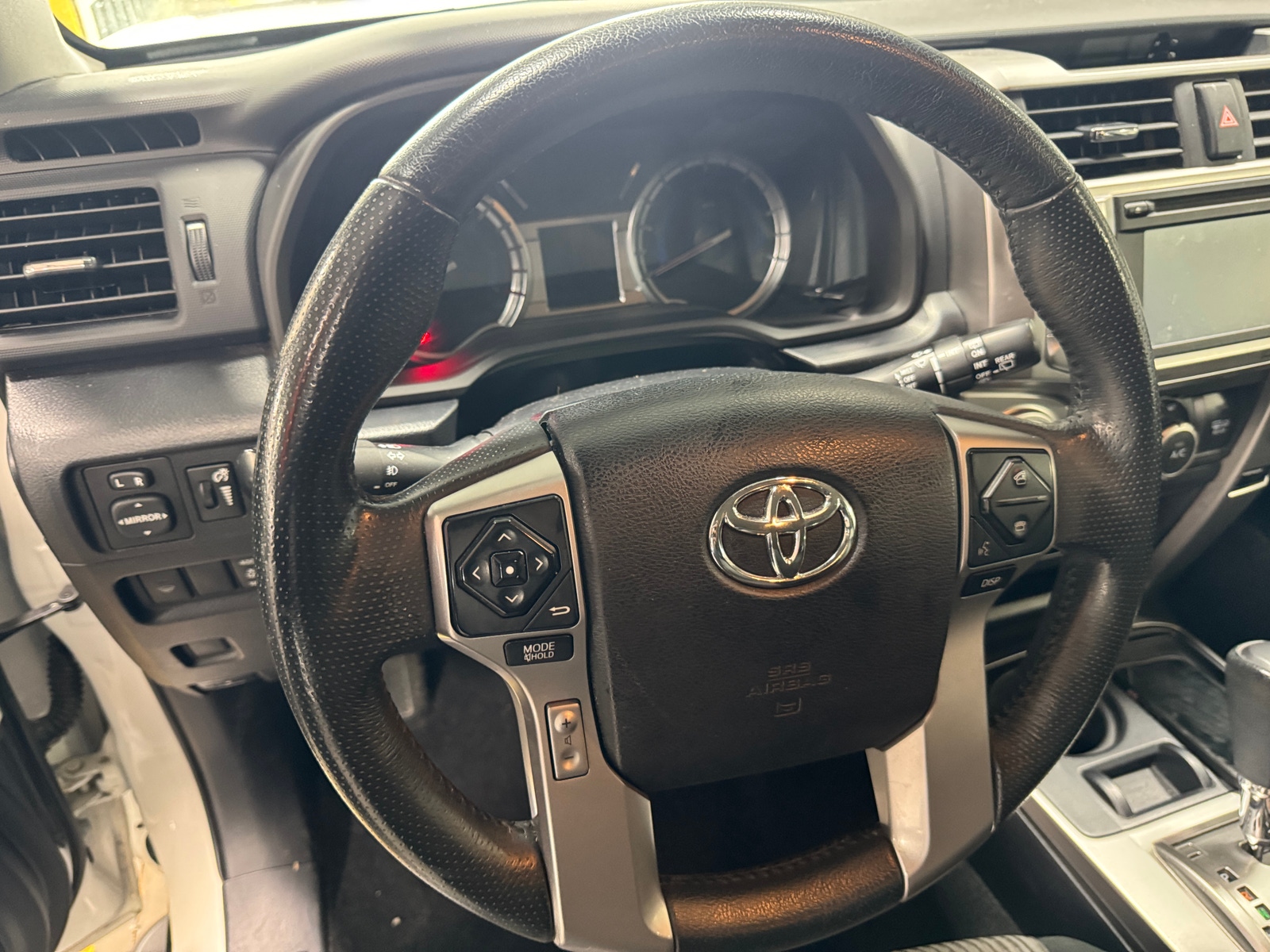 Thumbnail: 2016 Toyota 4Runner - 5