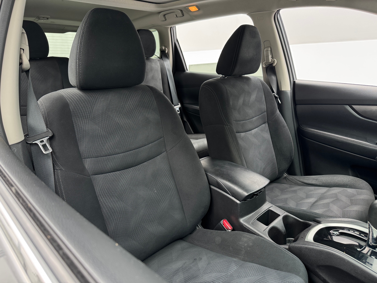 Thumbnail: 2014 Nissan Rogue - 2