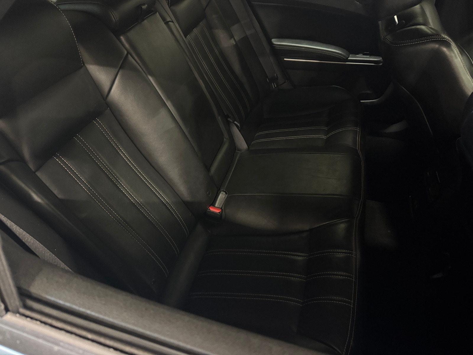 Thumbnail: 2020 Chrysler 300 - 5