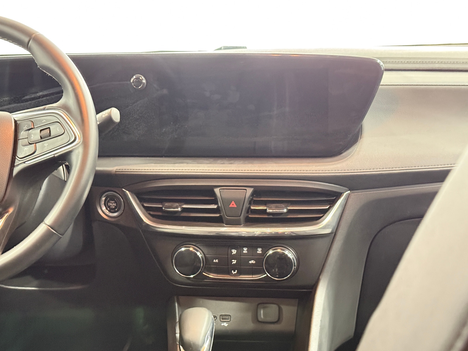 Thumbnail: 2025 Buick Encore GX - 3