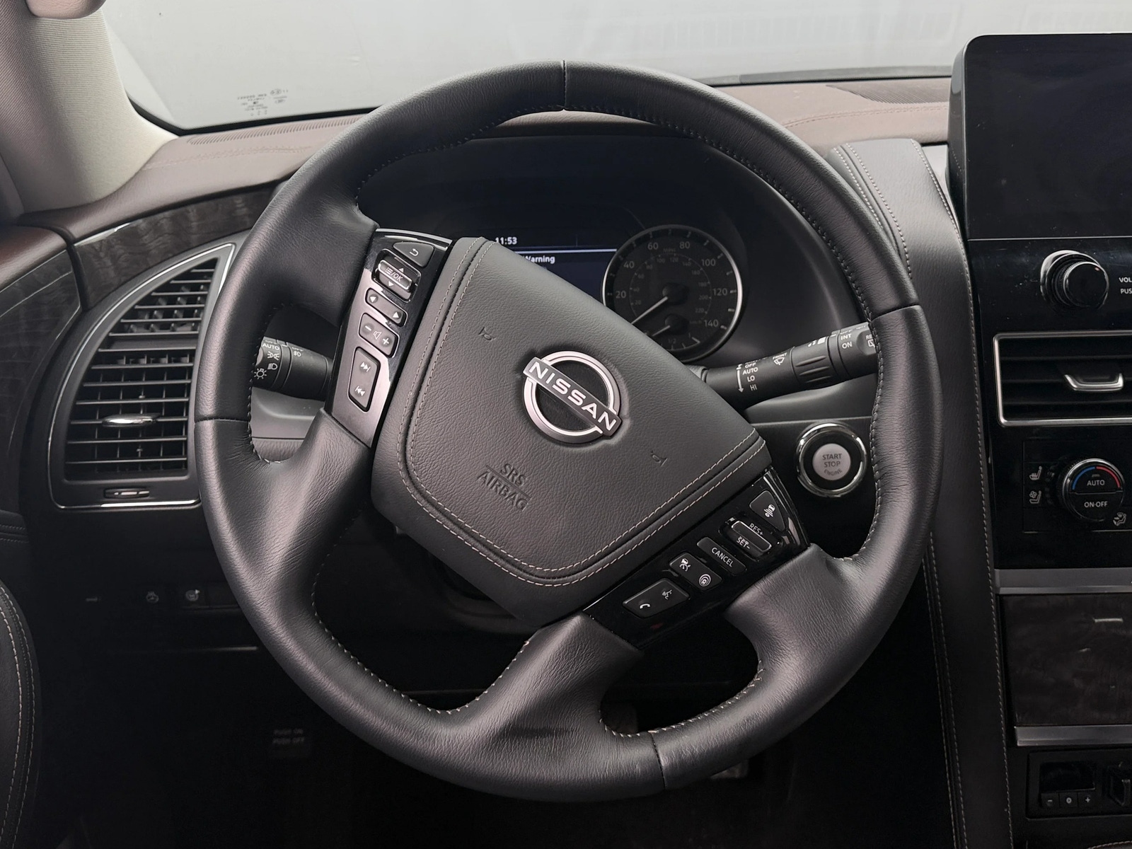 Thumbnail: 2024 Nissan Armada - 4